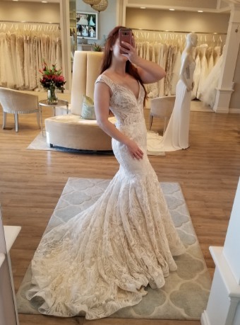 Style 19B-075 #1 thumbnail